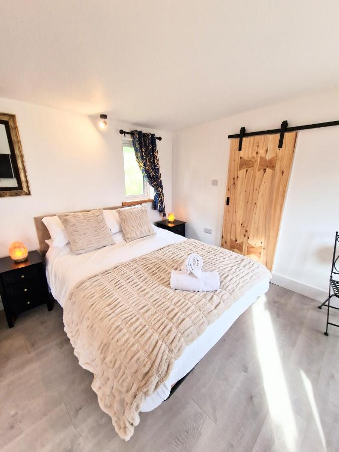 Kaoglen Lodge - Fawn Pod - Hot Tub - Dogs - Pitlochry - Luxury Blairgowrie and Rattray Buitenkant foto